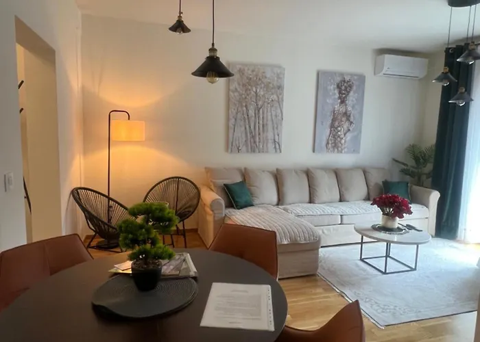 Апартаменты Aura